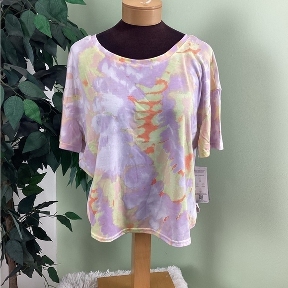 Tek Gear XL multi color tee with drop shoulder and cross back - Picture 1 of 13